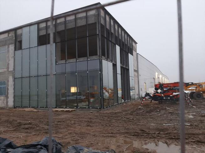 Montaż Okien, Drzwi i Rolet ( Także Serwis)