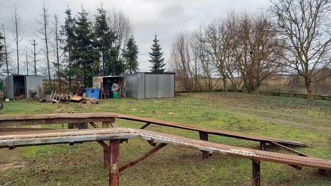 Sprzedam działki z budynkiem garażowo-warsztatowym