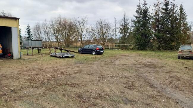 Sprzedam działki z budynkiem garażowo-warsztatowym