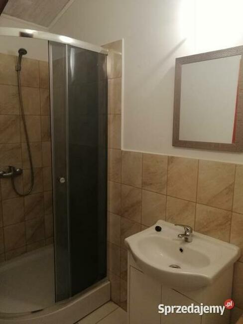 Domek Sarenka na Mazurach nad jeziorem Sasek Wielki nocleg