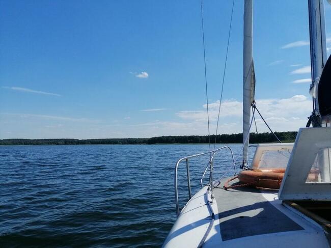 Domek Malinka nad jeziorem Sasek Wielki nocleg mazury