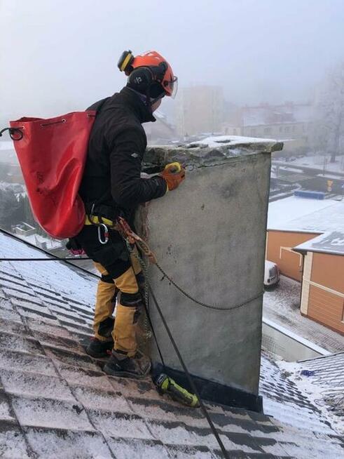 Wycinka drzew | prace wysokościowe | alpinista przemysłowy |