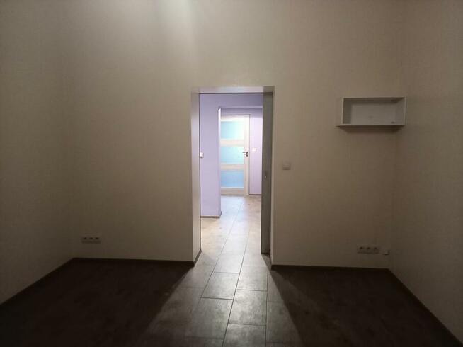 Lokal Bytom centrum parter kamienicy