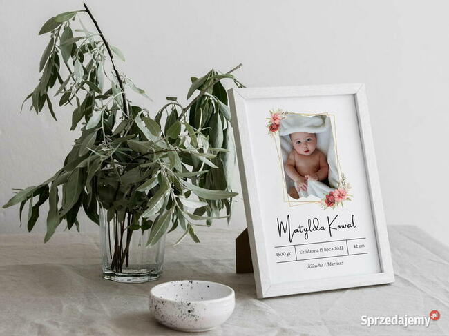 Metryczka ze zdjęciem dziecka narodziny prezent