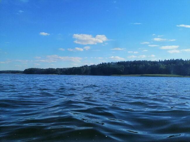 Domek Malinka nad jeziorem Sasek Wielki nocleg mazury