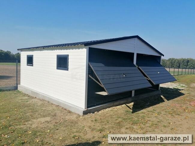 Nowoczesny i solidny garaż blaszany 4x6 biały poziom