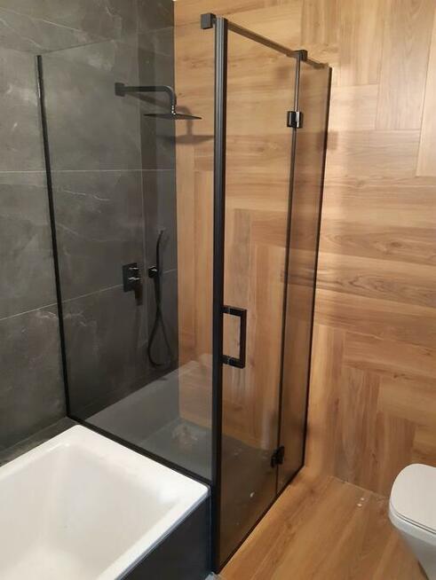 Usługi szklarskie/Szkło hartowane/Lustra/Kabiny Prysznicowe