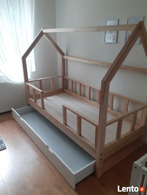 łóżka piętrowe
