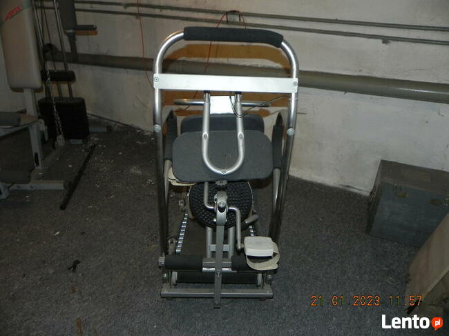 uniwersalne urządzenie treningowe