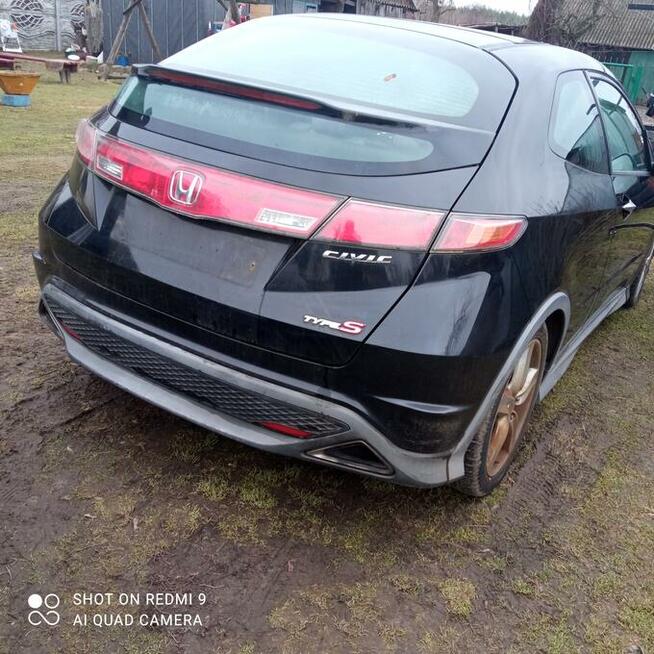 Honda Civic VIII UFO Type S 1.8