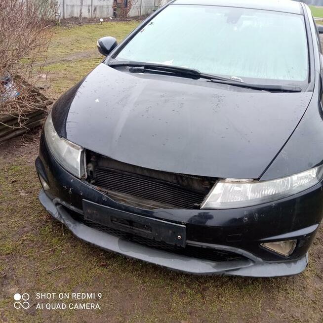 Honda Civic VIII UFO Type S 1.8