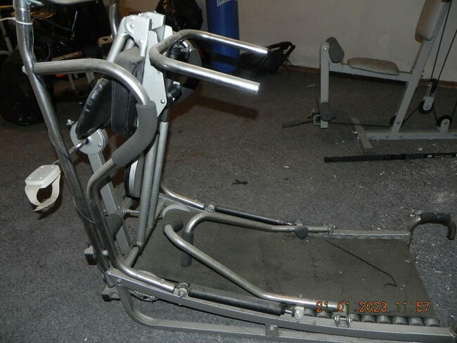 uniwersalne urządzenie treningowe