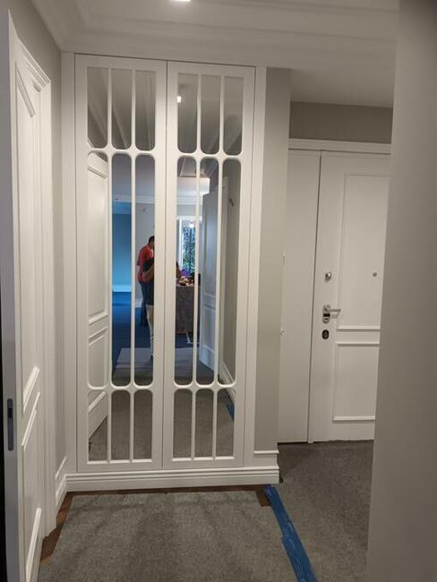 Wykończenia wnętrz/Meble na wymiar