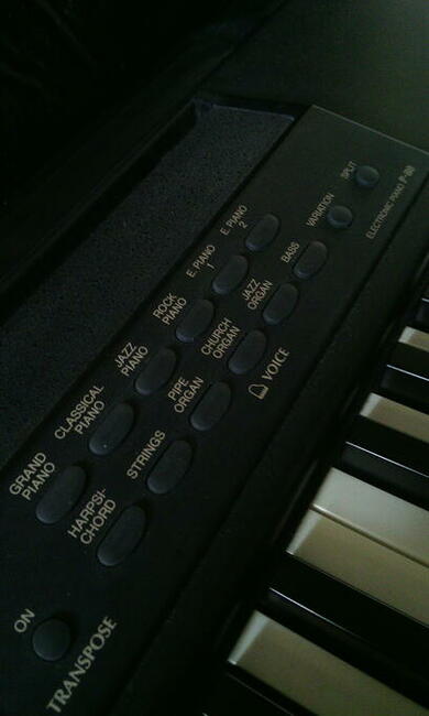 Fortepian Yamaha P-80 Stage piano