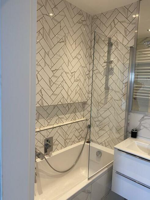 Wynajmę 3 pokojowe mieszkanie z miejscem parkingowym