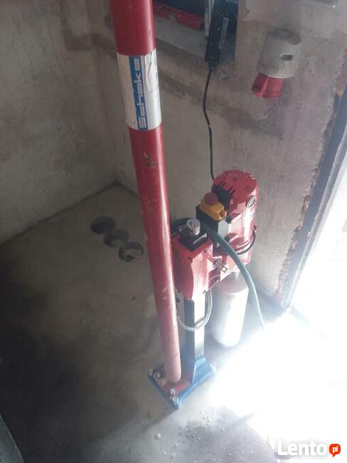 Wiercenie Otworów Metodą Diamentowom