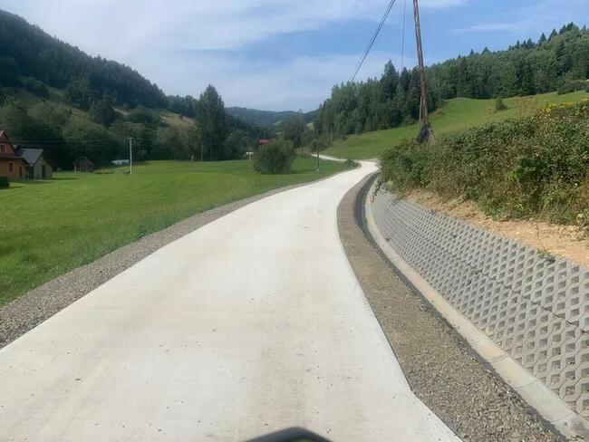 Droga betonowa drogi betonowe małopolska podjazd betonowy