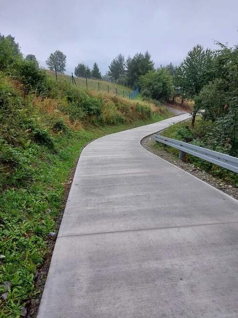 Droga betonowa drogi betonowe małopolska podjazd betonowy