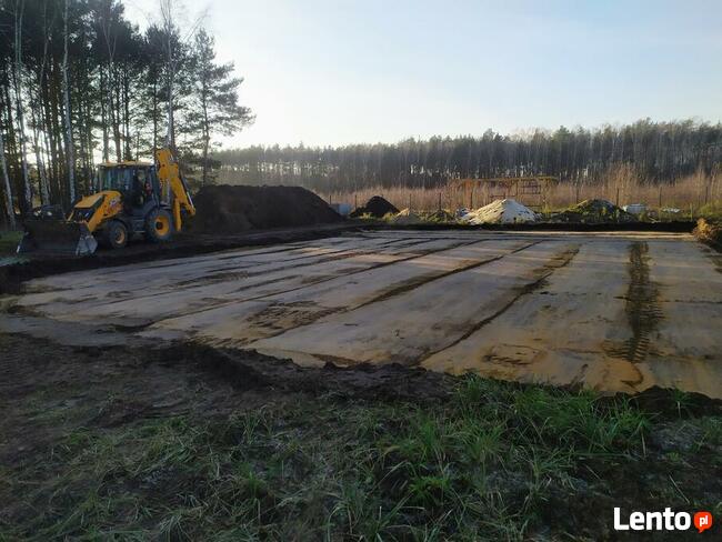 Roboty ziemne, transport, wywrotka.