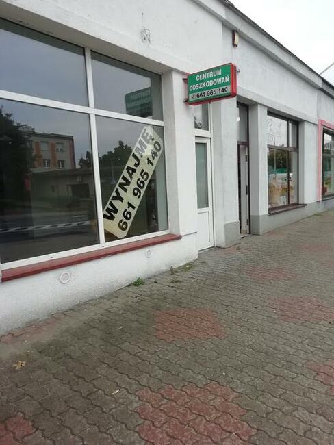 Na sprzedaż atrakcyjny lokal usługowo - handlowy – ścisłe ce