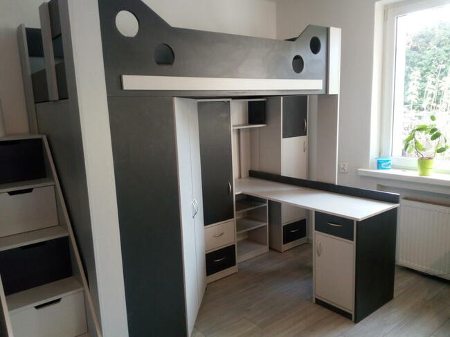 Łóżka na antresoli