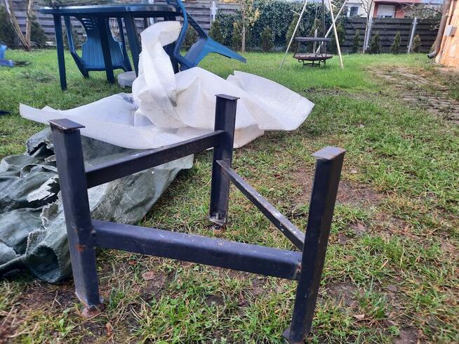 Kominek narożny z płaszczem wodnym