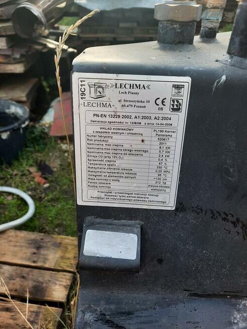 Kominek narożny z płaszczem wodnym