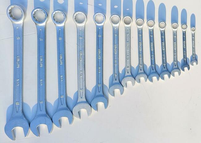 KLUCZ TRZPIENIOWY NASADOWY M19 x250mm KORBA NASADKA NOWY GWA