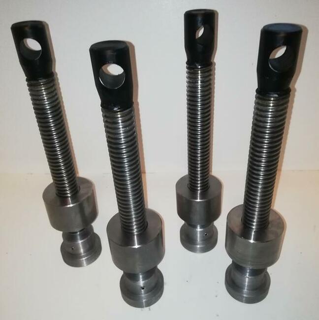 Śruba trapezowa tr 28x5 ścisk stolarski do pras imadło docis