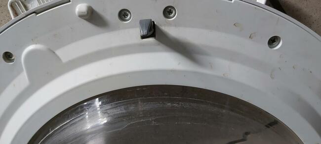 Dźwi do pralki Amica AWN510D