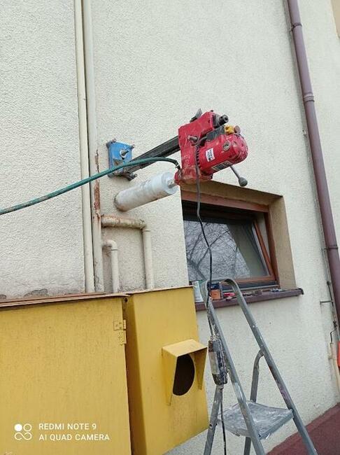 wiercenie otworów w betonie, technika diamentowa otwornica,