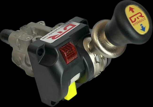 Sterownik pneumatyczny do wywrotu hydraulika siłowa