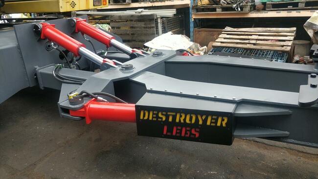 Szczęki DESTROYER do recyklingu pojazdów, samochód