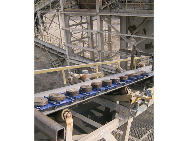 Urządzenie do symulacji obciążeń liniowych UIPN