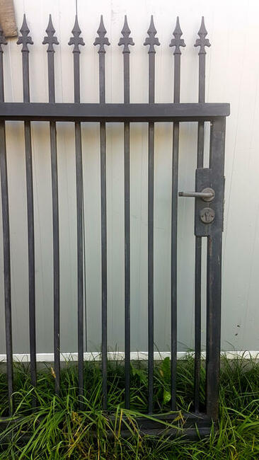 stalowa brama przesuwana 7m [w swietle 5m) + furtka