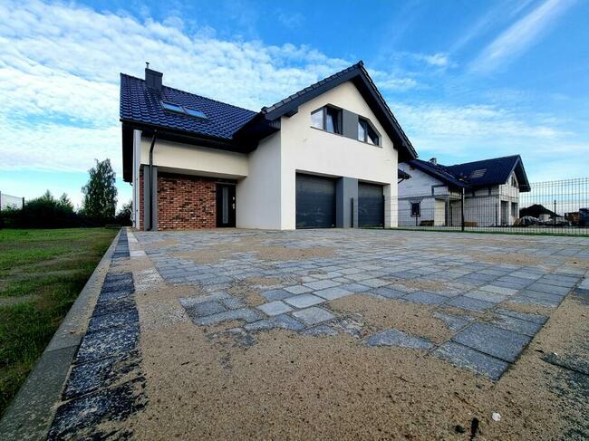 Bliźniaki z garażem gotowe do odbioru, działka 600m2