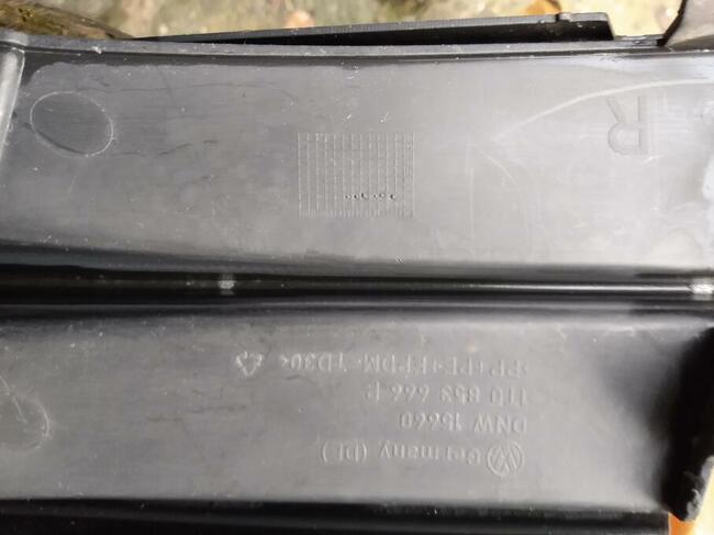 Kratka zderzaka przedniego VW Touran lift