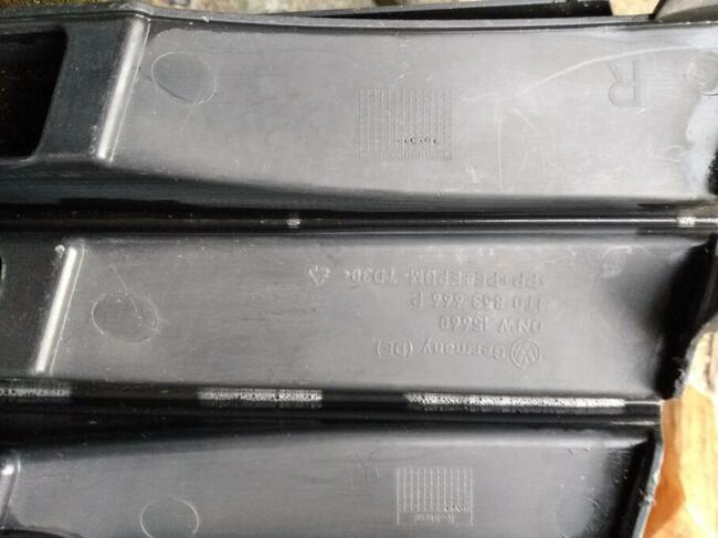Kratka zderzaka przedniego VW Touran lift