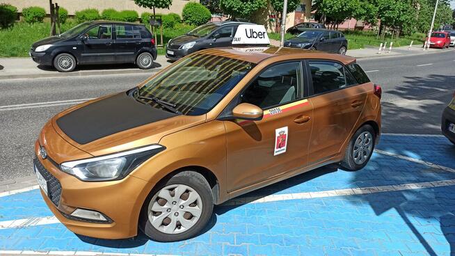 Wynajem aut samochód Uber Bolt Fabia LPG Taxi car for rent