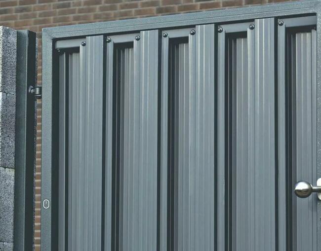 Sztacheta metalowa dwustronnie malowana matowa na wymiar