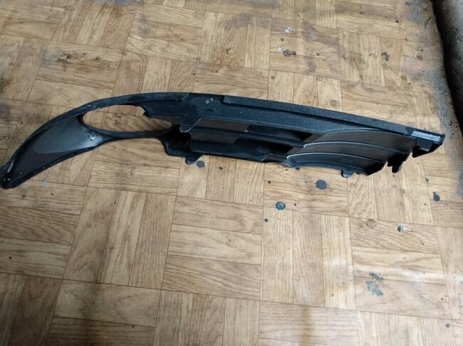 Kratka zderzaka przedniego VW Touran lift