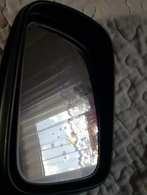 Lusterko zewnętrzne 3pin Toyota Avensis T25