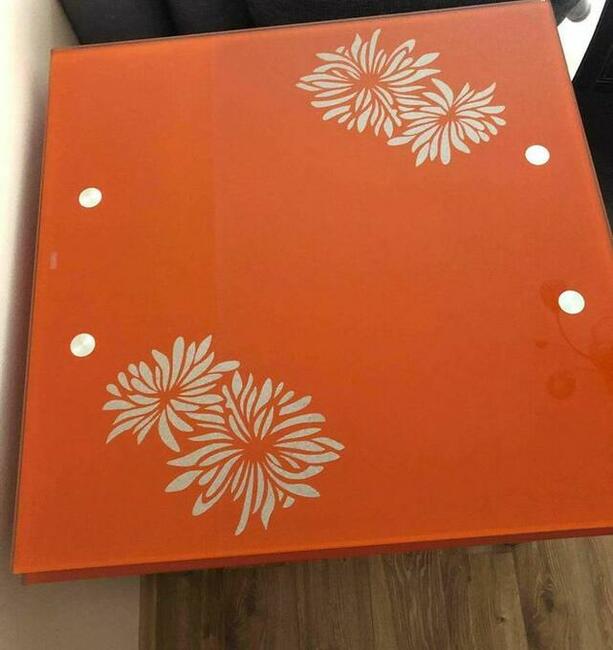 Stół szklany rozkładany