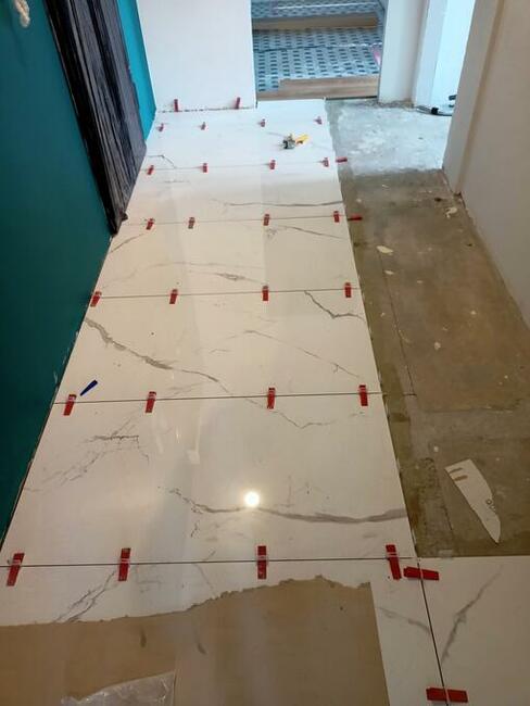 Glazurnik, gładź i malowanie.elektryka, hydraulika.