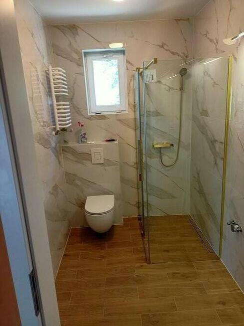 Glazurnik, gładź i malowanie.elektryka, hydraulika.