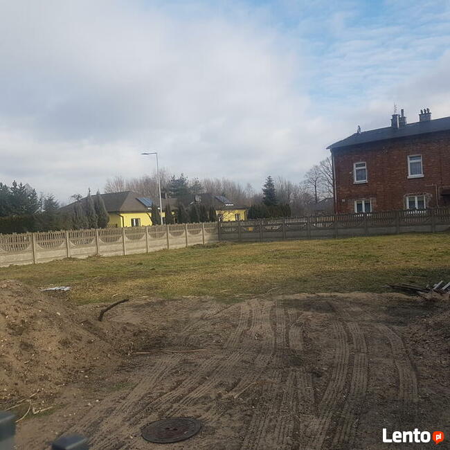 Sprzedam Działkę budowlaną 814 m2