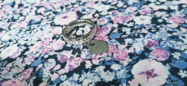 HIT Lśniący pierścionek SREBRNY z zawieszką serce - PREZENT