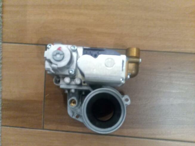 Honeywell VK8115F 1118 4 ZAWÓR GAZOWY VK8115F armatura gazow