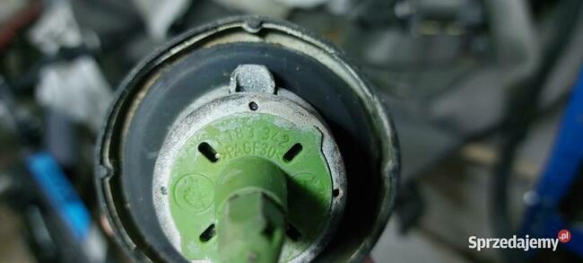 korek wlewu paliwa bmw e39 1183342