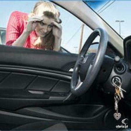 Awaryjne otwieranie drzwi samochodowych